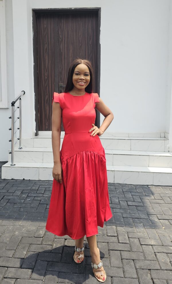 RED MIDI SLEEVELESS DRESS